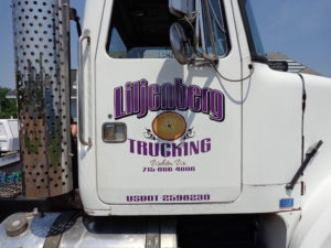 truck lettering with vinyl digital print